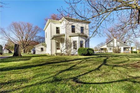 6344 E Garfield Road, Petersburg, Ohio 44454, USA