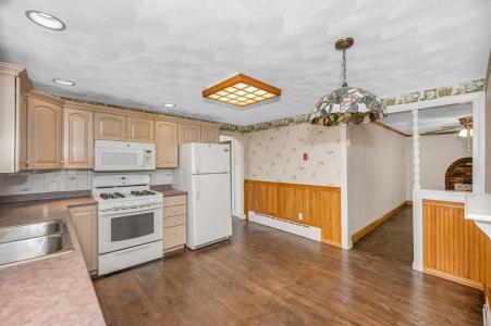 64 Merrimack Rd., Methuen, Massachusetts 01844