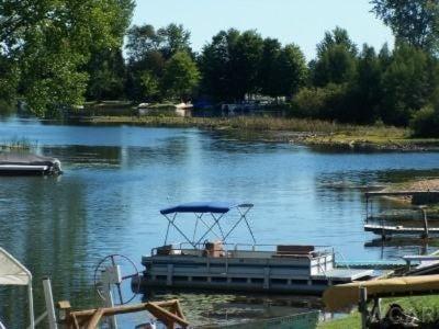 11492 N Lookout Ridge, Canadian Lakes, Michigan 49346, USA