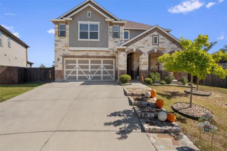 7020 Ondantra BND, Austin, Texas 78744, USA