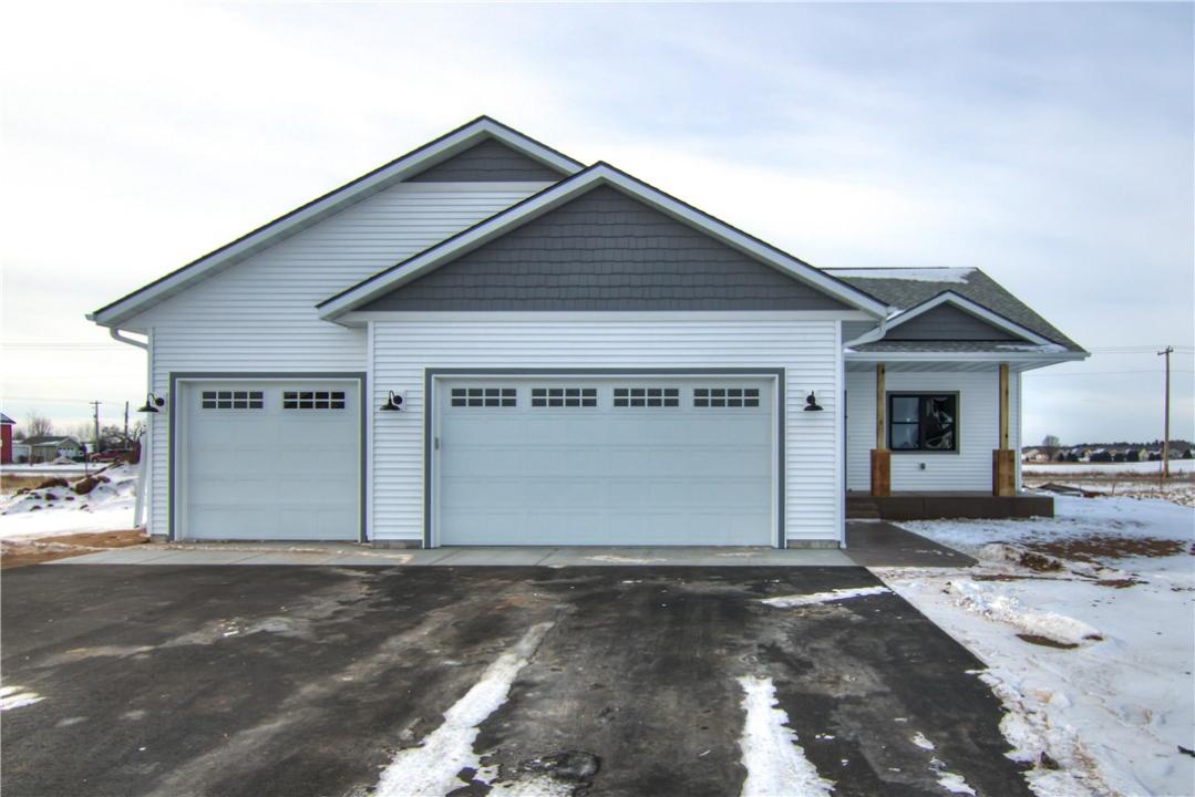 4036 Mill Run Road, Eau Claire, Wisconsin 54729