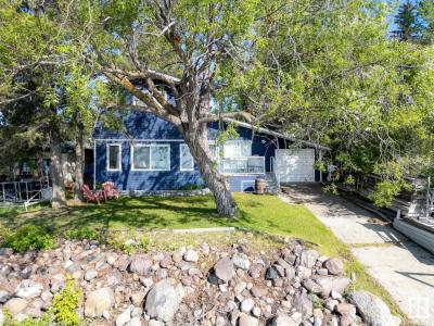 809 8 STREET, Rural Lac Ste. Anne County, Alberta T0E 1A0, Canada