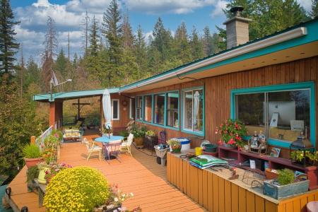 3096 LINDBERG ROAD, Sorrento, British Columbia V0E 2W1, Canada