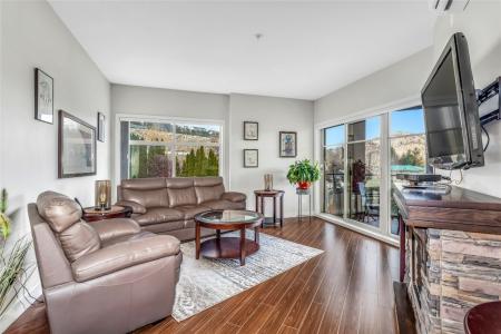 3205 SKYVIEW LANE, West Kelowna, British Columbia V4T 3J3, Canada