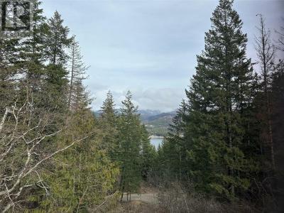 3096 LINDBERG ROAD, Sorrento, British Columbia V0E 2W1, Canada