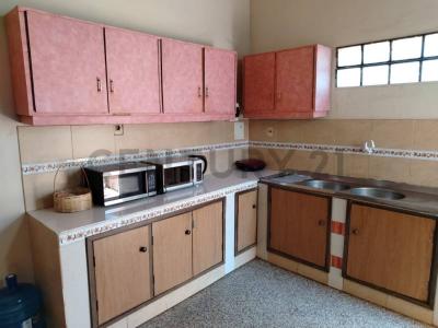 Teniente Rivas c/ Fernando de la Mora 179, Luque, Central 00001, Le Paraguay