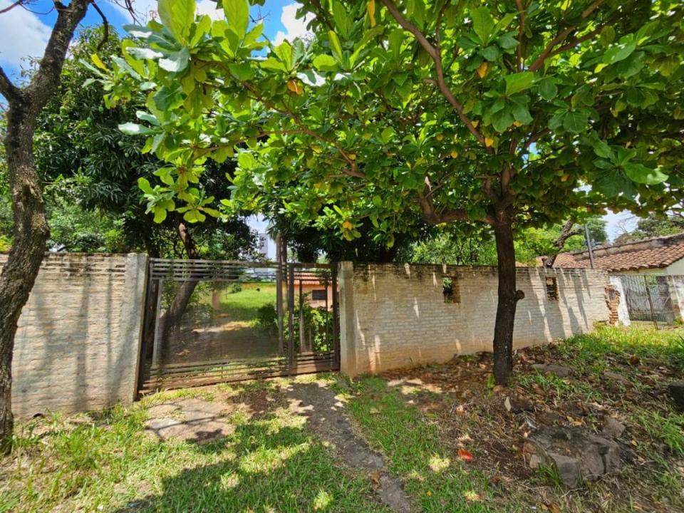 Jardin de Oro 0, Luque, Central 00001, Paraguay