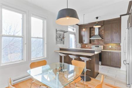 112 Rue Champlain, Saint-Jean-sur-Richelieu, Québec J3B 6V3, Canada