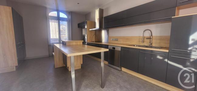 Montlucon, 奥弗涅 03100, 法国