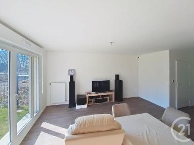 Melun, Île-de-France 77000, France
