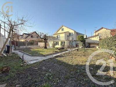 Bondy, Isla De Francia 93140, Francia