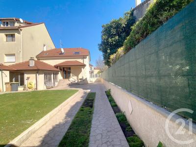 Vitry Sur Seine, Île-de-France 94400, Pháp