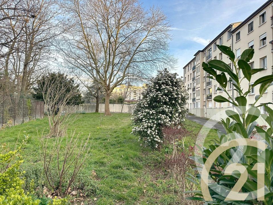 Villejuif, Île-de-France 94800, France