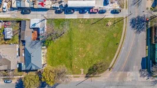 536 W 7th Street, Dallas, Texas 75208