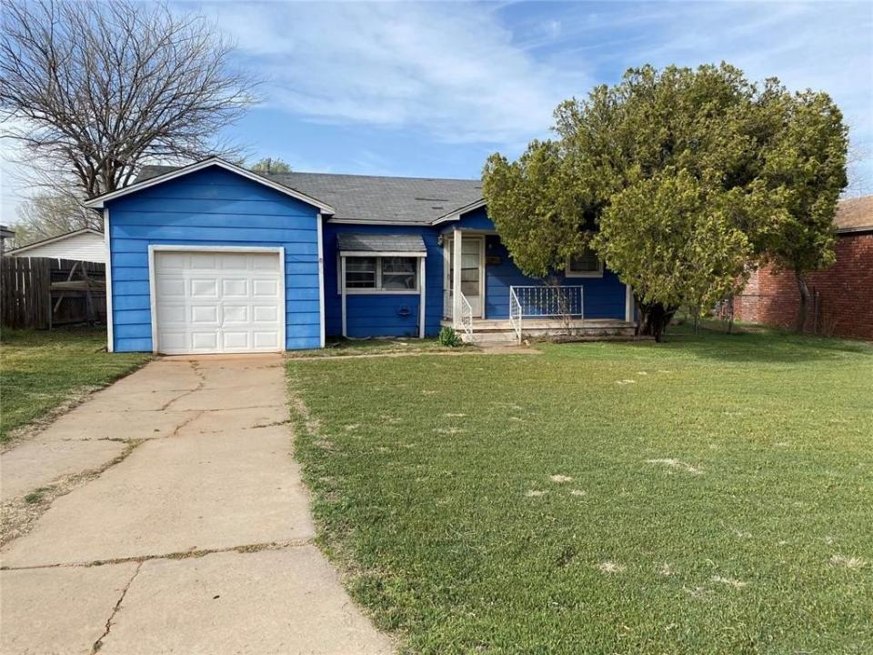 905 Loyadell Street, Altus, Oklahoma 73521, USA