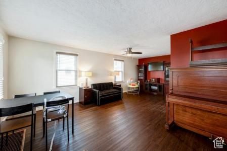 2348 IOWA AVE, Ogden, 猶他州 84401, 美國