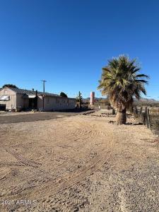 64678 HARCUVAR Drive, Salome, Arizona 85348