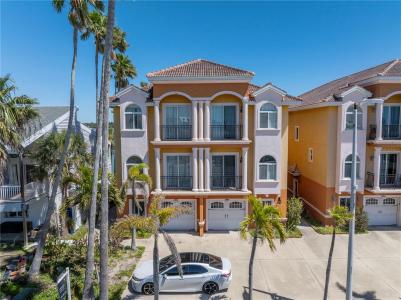 17821 Gulf Blvd. #B, Redington Shores, Floryda 33708, USA