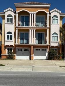 17821 Gulf Blvd. #B, Redington Shores, Floryda 33708, USA