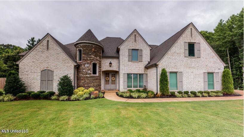9108 Honey Suckle Way, Hernando, Mississippi 38632
