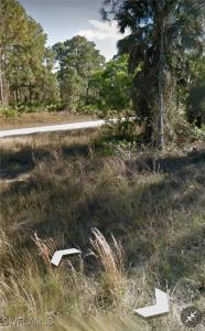 1132 Coons Street E, Lehigh Acres, Florida 33974, USA