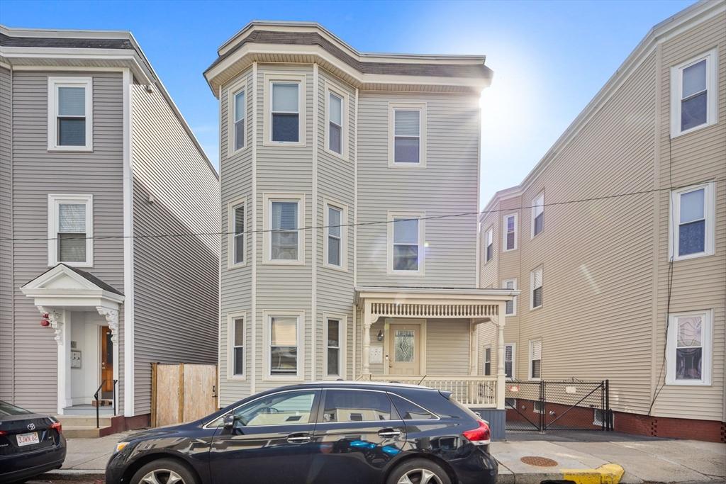 30 Howell Street , #1, Boston, Massachusetts 02125, Stati Uniti