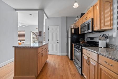 30 Howell Street , #1, Boston, Massachusetts 02125, Stati Uniti