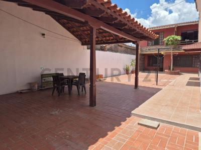 av. mutualista barrio magisterio Calle Agustin Gutierrez 3015, Norte, Santa Cruz 0000, 玻利維亞