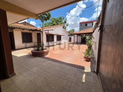 av. mutualista barrio magisterio Calle Agustin Gutierrez 3015, Norte, Santa Cruz 0000, 玻利維亞