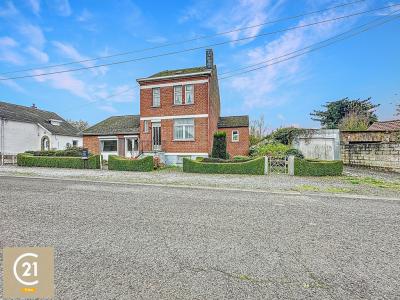 Allée des Prunus 1, Thuin, Belgien