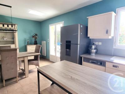 Veaugues, Centro – Val De Loira 18300, Francia