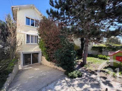 Conflans Ste Honorine, イル＝ド＝フランス 78700, アキタン