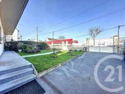 Montfermeil, Île-de-France 93370, Francia