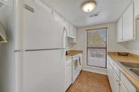 6420 S Dayton Street, J07, Englewood, Colorado 80111, USA