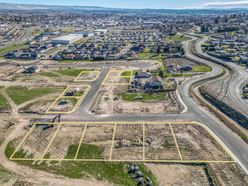 704 San Mateo Ave (lot 36), Sunnyside, Washington 98944