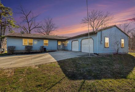 10172 Us Highway 12, New Buffalo, Michigan 49117, USA