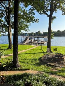7045 Layman Drive, Eustace, Texas 75124, USA