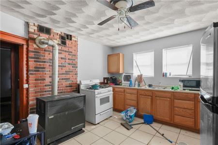 522 Willow, Woonsocket, Rhode Island 02895, États-Unis