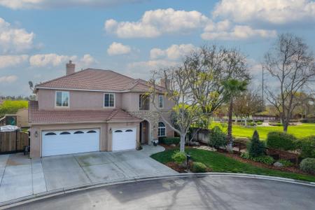 4626 N Arrow Ridge Way, Clovis, California 93619, USA