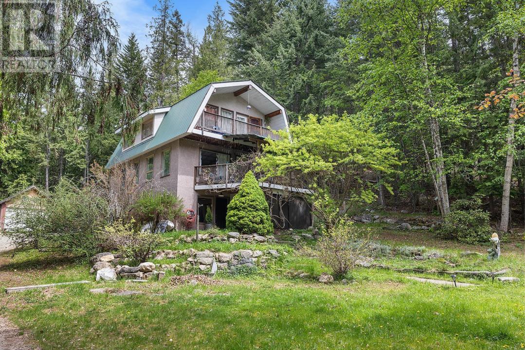 426 ASPEN ROAD, Riondel, Britanya Kolombiyası V0B 2B0, Kanada