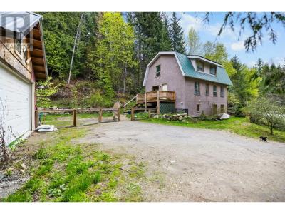 426 ASPEN ROAD, Riondel, Britanya Kolombiyası V0B 2B0, Kanada