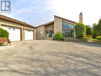 11331 AMOS DRIVE, Milton (brookville/haltonville), Ontario L0P 1B0, Canada
