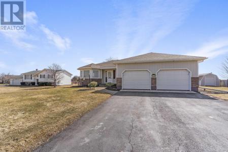 139 BAKER SHORE ROAD, Summerside, 爱德华王子岛 C1N 4J9, 加拿大