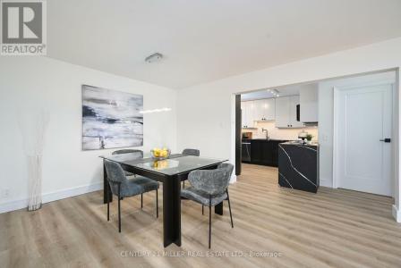 5280 LAKESHORE ROAD, Burlington (appleby), אונטריו L7L 5R1, קנדה