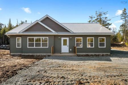 10588 HIGHWAY 7, Oyster Pond, Nouvelle-Écosse B0J 2L0, Canada