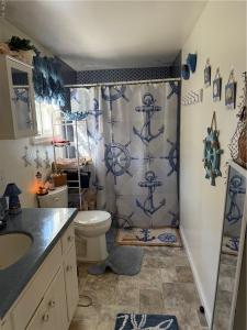 612 Knight Wood Road, Diggs, Virginia 23045-2119, USA