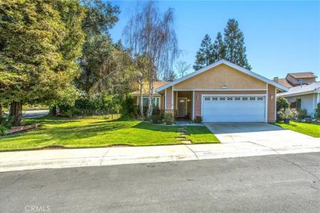 13503 Mulberry Circle, Yucaipa, California 92399, USA