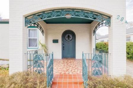 204 TRANSCONTINENTAL Drive, Metairie, 루이지아나 70001, 미국