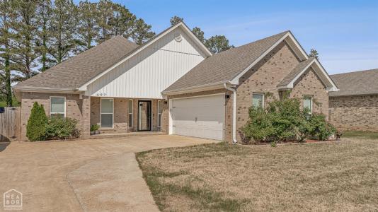 697 Old Bridger Road, Jonesboro, Arkansas 72401, USA