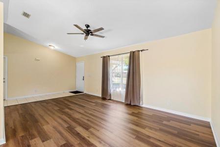 1563 40th Street, West Palm Beach, Floride 33407, États-Unis